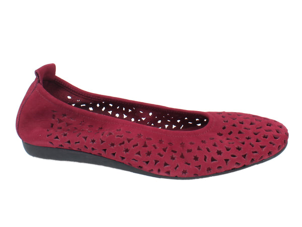 Arche Women Pumps Lilly Massai Red side view