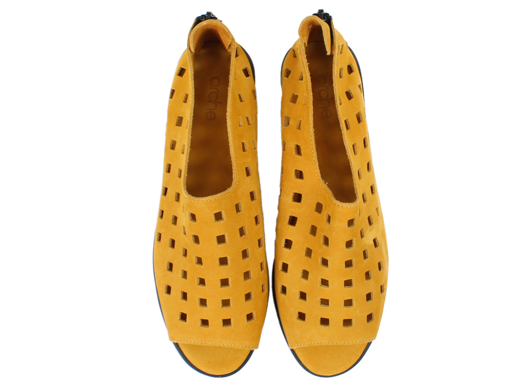 <h1><span><strong>Arche Women Shoes Drick Casa Yellow</strong></span></h1> <p>&nbsp;</p> upper view