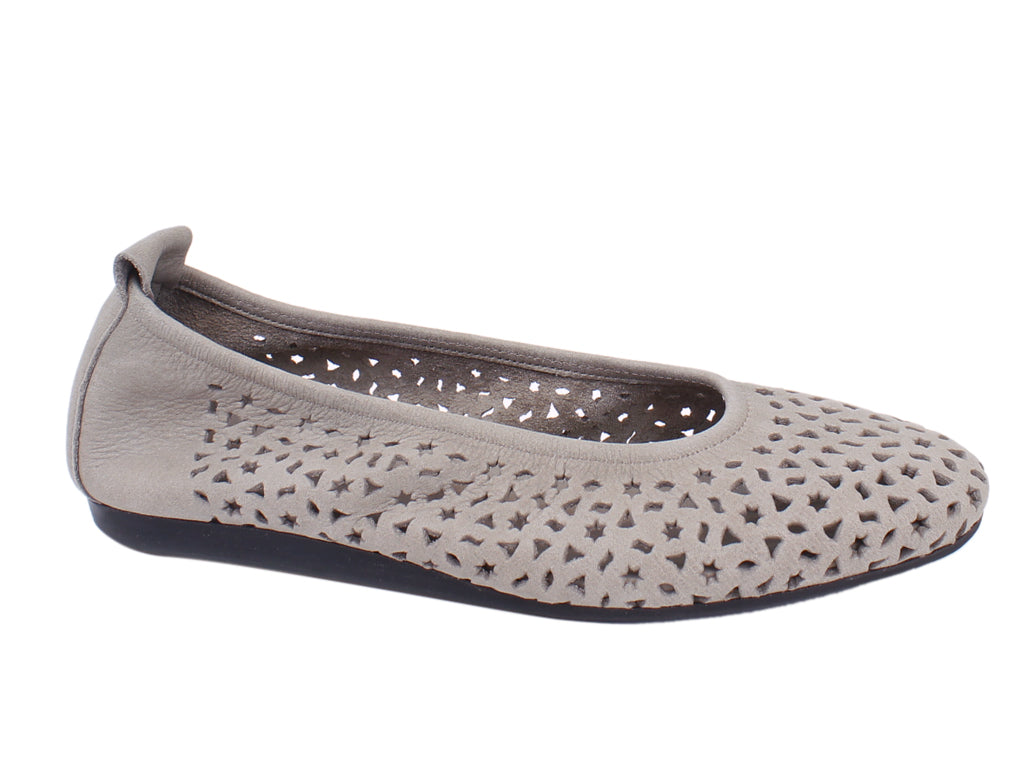 Arche shoes sale best sale amazon